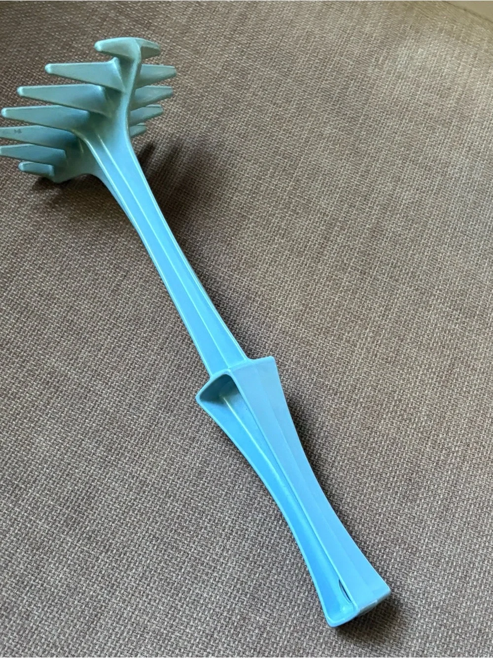 Tupperware photos rack hole